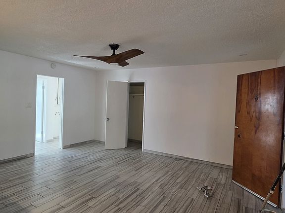 3rd image of 120 Alamitos Ave APT 8