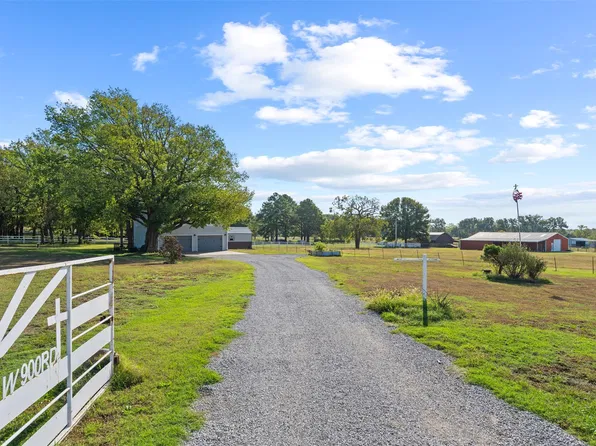 393881 W 900th Rd, Copan, OK 74022