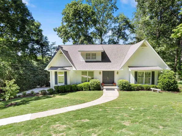 2229 Mill Run Cir, Birmingham, AL 35226