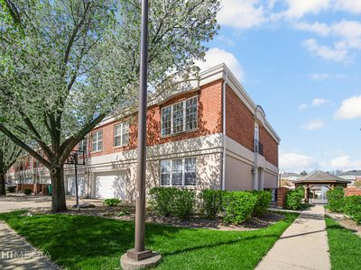 382 Town Place Cir, Buffalo Grove, IL, 60089