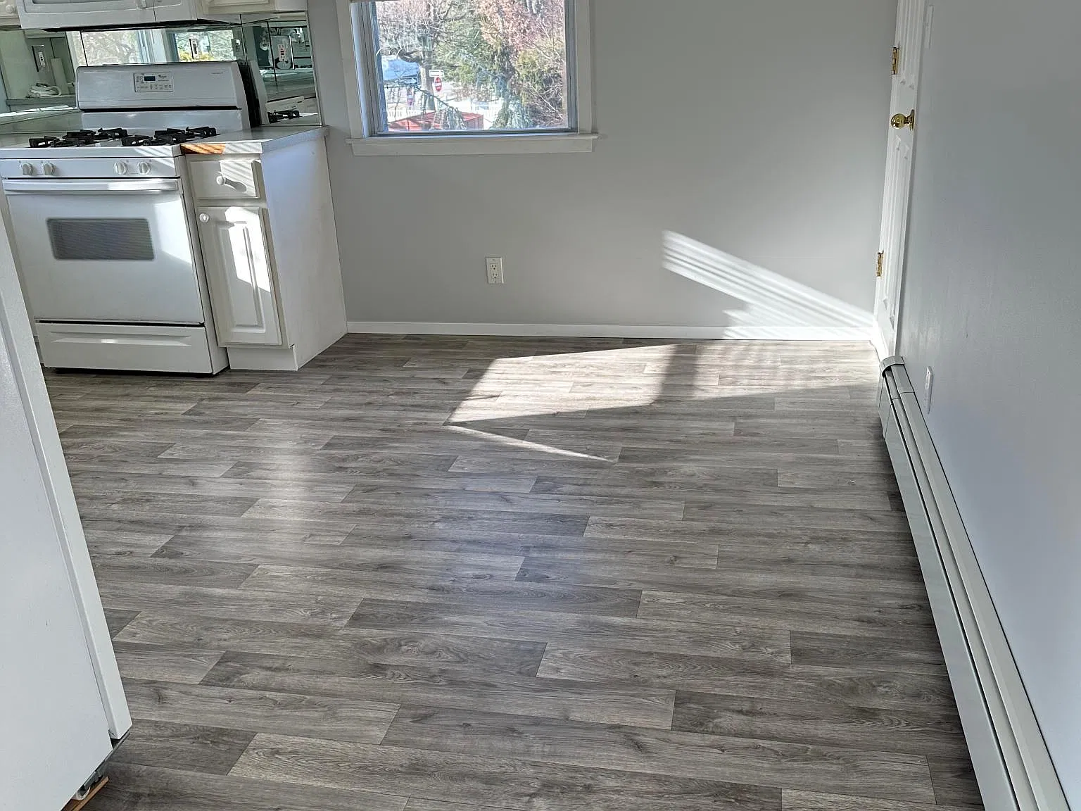 15 Arthur Ave — Photo 4