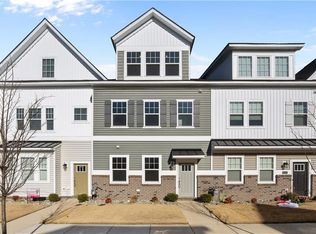 409 Asuza St, Chesapeake, VA 23323