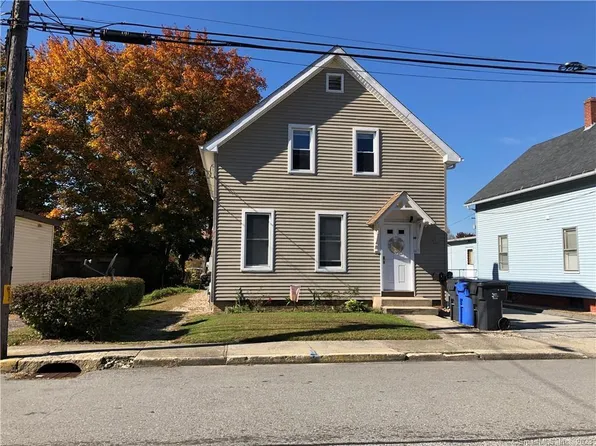 99 School Street, Killingly, CT 06239