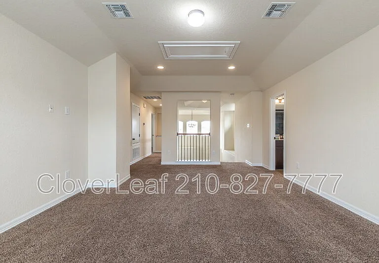 6126 Lowrie — Photo 31