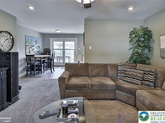 5th image of 1020 Colorado St