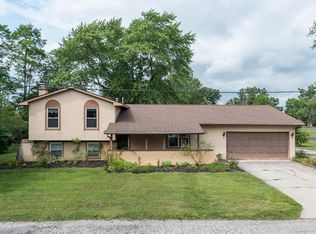 111 Crestview Dr, Delaware, OH 43015