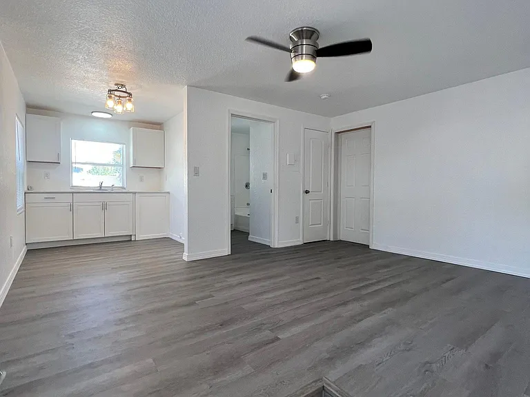 3842 Dr Martin Luther King Jr St S — Photo 4