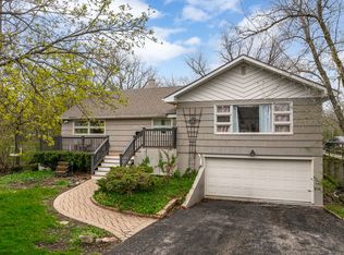 4624 Lee Ave, Downers Grove, IL 60515