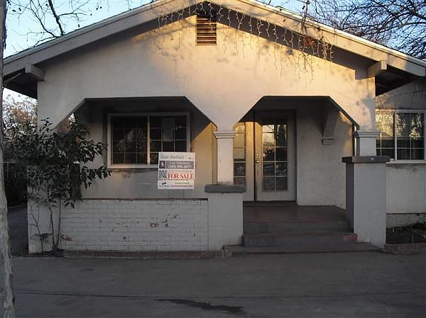2nd image of 1004 Panama Dr