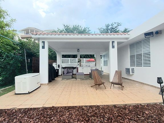 Concrete gazebo. Gas grill. Furnished