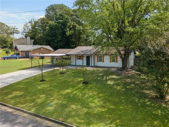 1023 Lombardy Way, Jonesboro, GA 30238