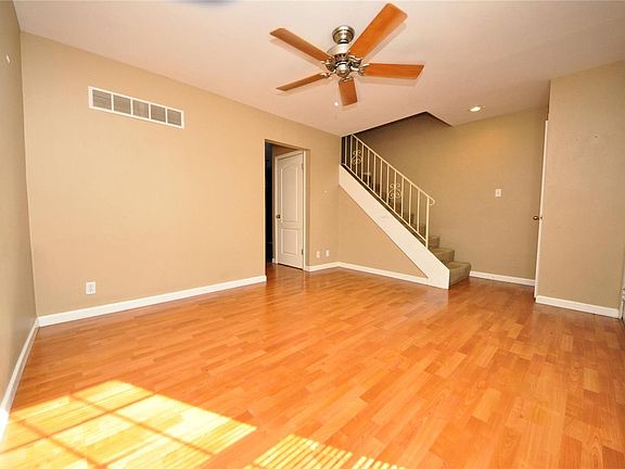 5th image of 1241 Clarkson Ct #1241