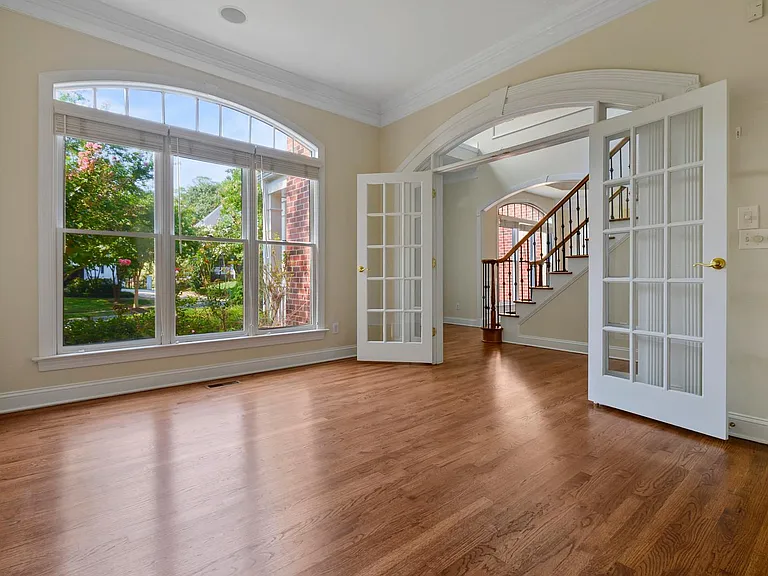 7615 Quail Park Dr — Photo 6