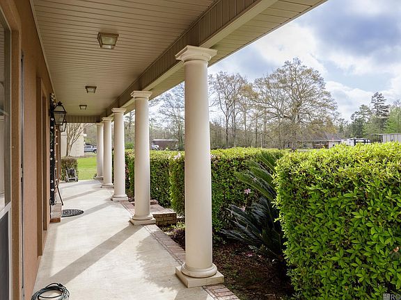 3rd image of 10767 Carol Lynn Rd