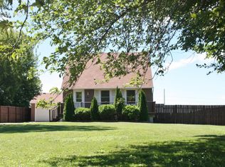 909 E Main St, Dodge Center, MN 55927