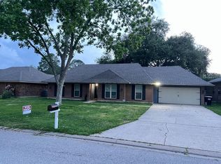 110 Highland Dr, Lafayette, LA 70506