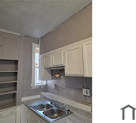 4223 Red Bud Ave #2F — Photo 3