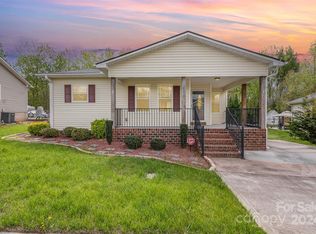 672 Magnolia Crossing Cir NW, Concord, NC 28027