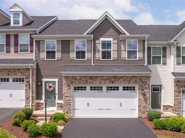 1421 Deer Creek Crossing Dr, Canonsburg, PA 15317