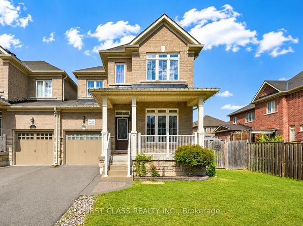 17 Chao Cres, Richmond Hill, ON L4E 0P4