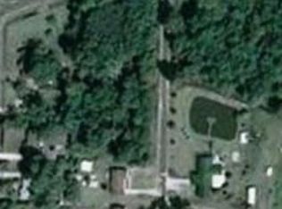 130 Blueberry St, Baxley, GA 31513