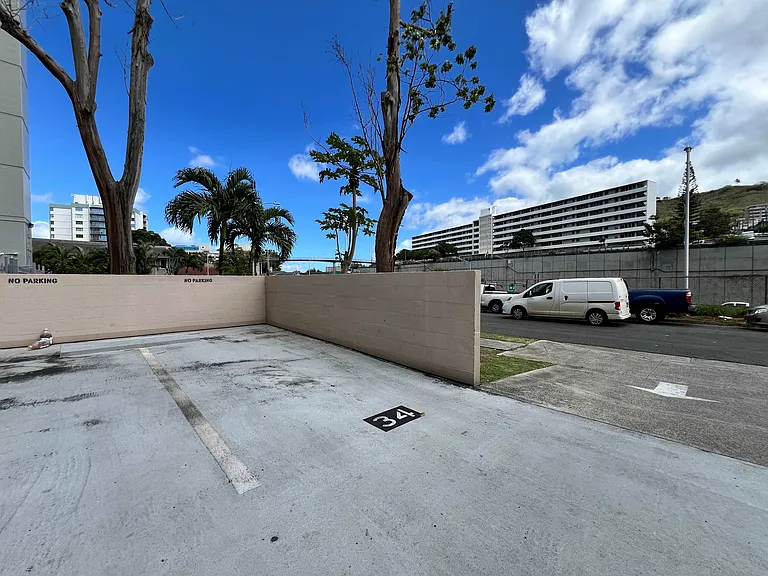 775 Kinalau Pl #101 — Photo 12