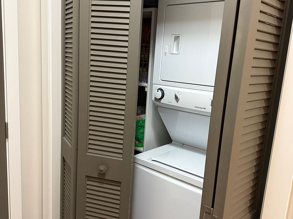 1st image of 7020 S 88th St APT 305