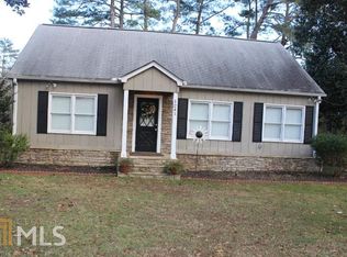 1241 Coleman St, Roswell, GA 30075