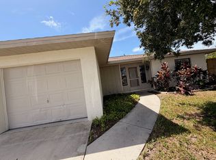 2128 Hively St, Sarasota, FL 34231