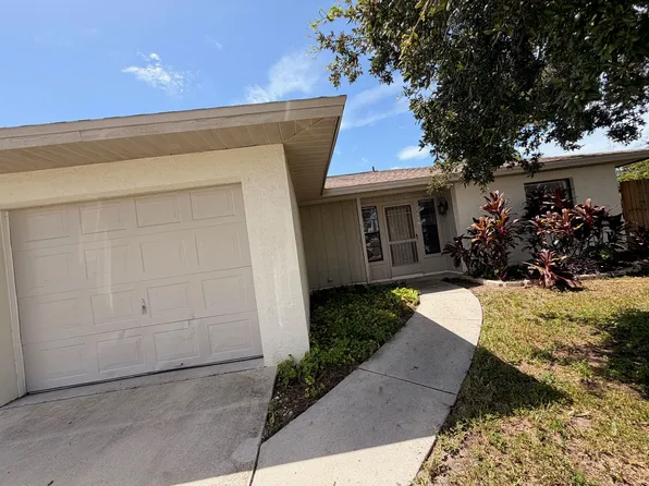 2128 Hively St, Sarasota, FL 34231