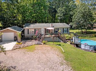 N6501 2nd St, Waupaca, WI 54981