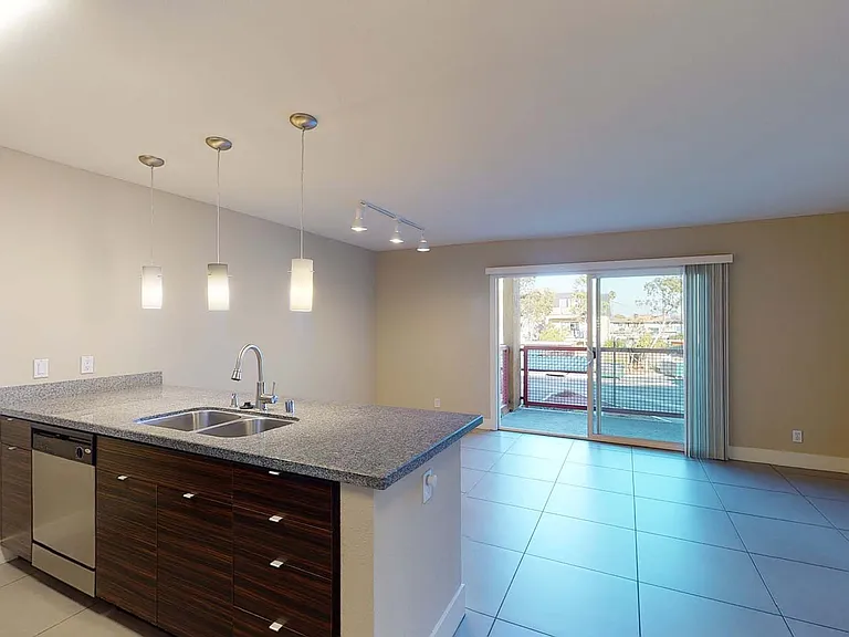 CitySouth — Photo 105