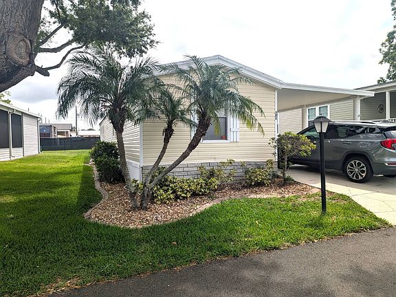 2nd image of 308 Town And Country Blvd