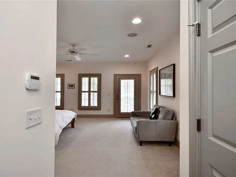 324 Village Walk Ln — Photo 20