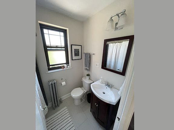 4th image of 1286 W Early Ave APT 2B