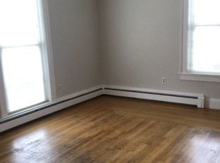 229 Main St, Easthampton, MA 01027