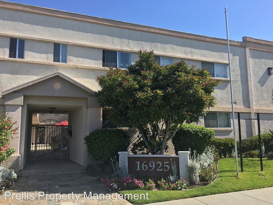2nd image of 16925 Blackhawk St APT 200