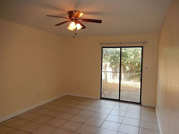 3rd image of 3200 Nekoma Ln #A&b