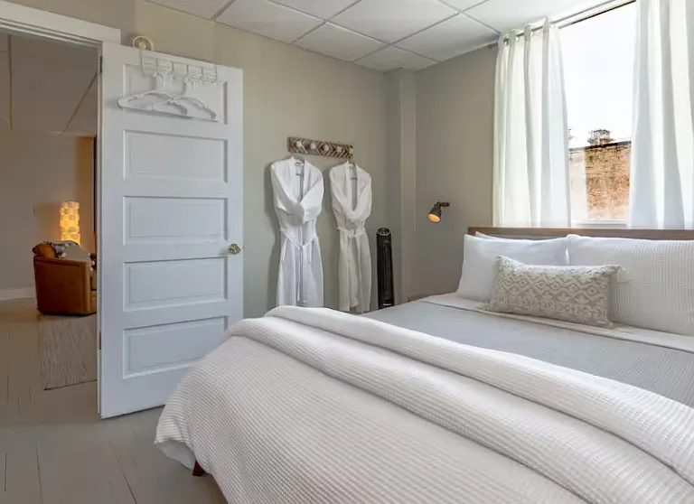 815 Franklin St #1 — Photo 17