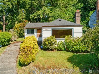 10022 8th Avenue NE, Seattle, WA, 98125