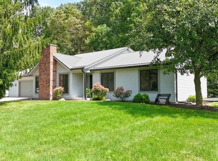 62 Skyline Dr, Garrett, IN 46738