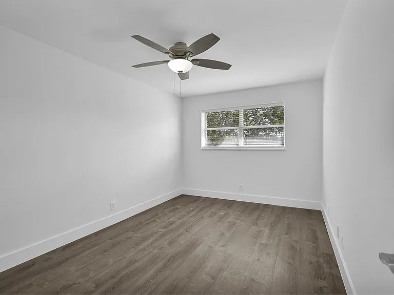 4051 NE 13th Ave #69 — Photo 19