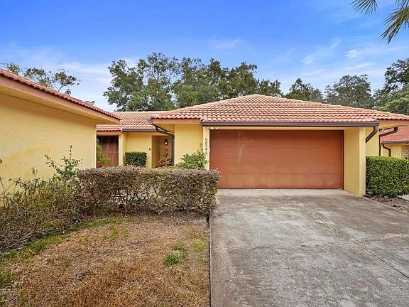2nd image of 5027 Jamaica Cir #7