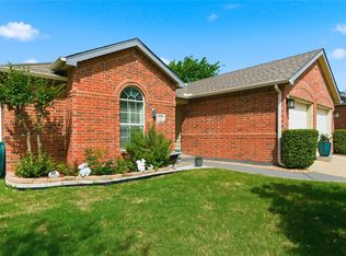 1111 Partridge Dr, Aubrey, TX 76227