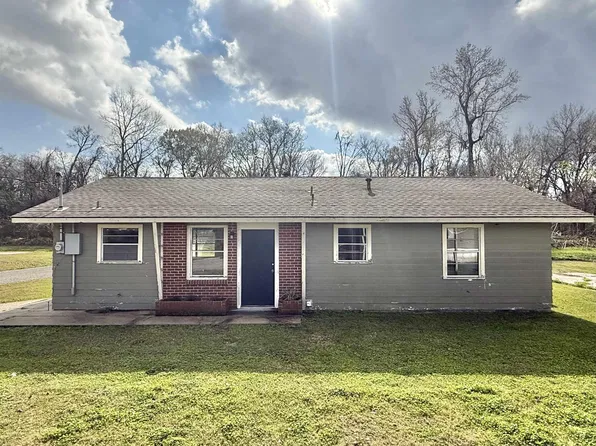 8464 Lois St, Addis, LA 70710