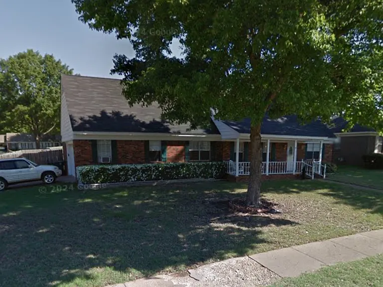 5740 Montpelier Dr — Photo 2