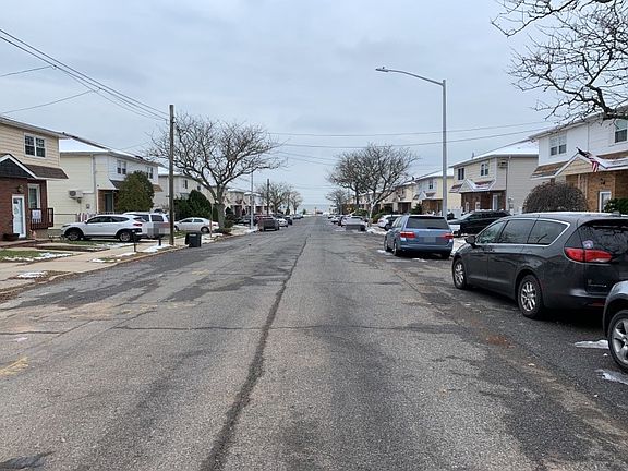 5th image of 88 Littlefield Ave