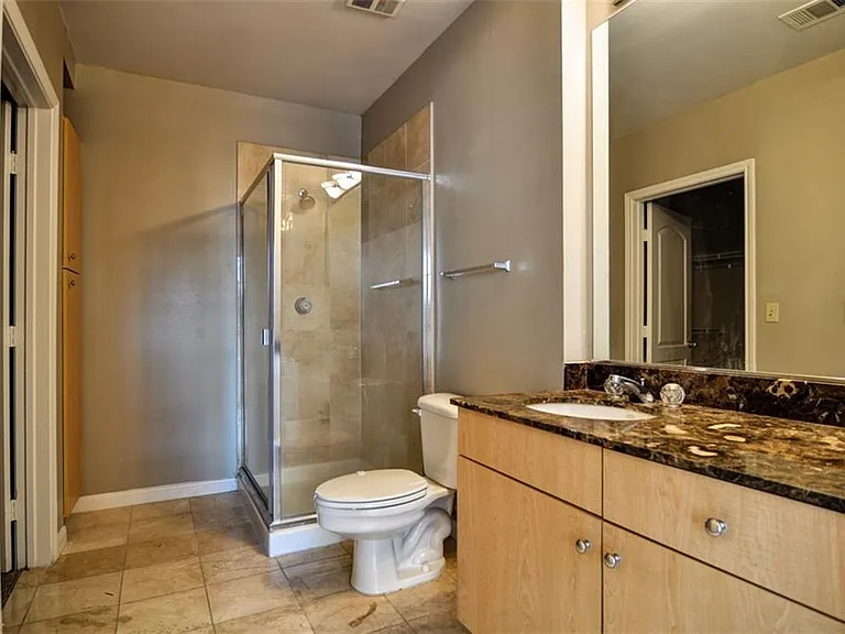 3225 Turtle Creek Blvd #929 — Photo 9