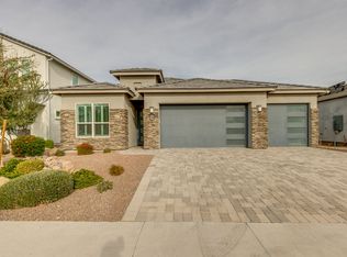 10476 W Harmony Ln, Peoria, AZ 85382
