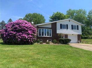 167 Byerly Dr, Jeannette, PA